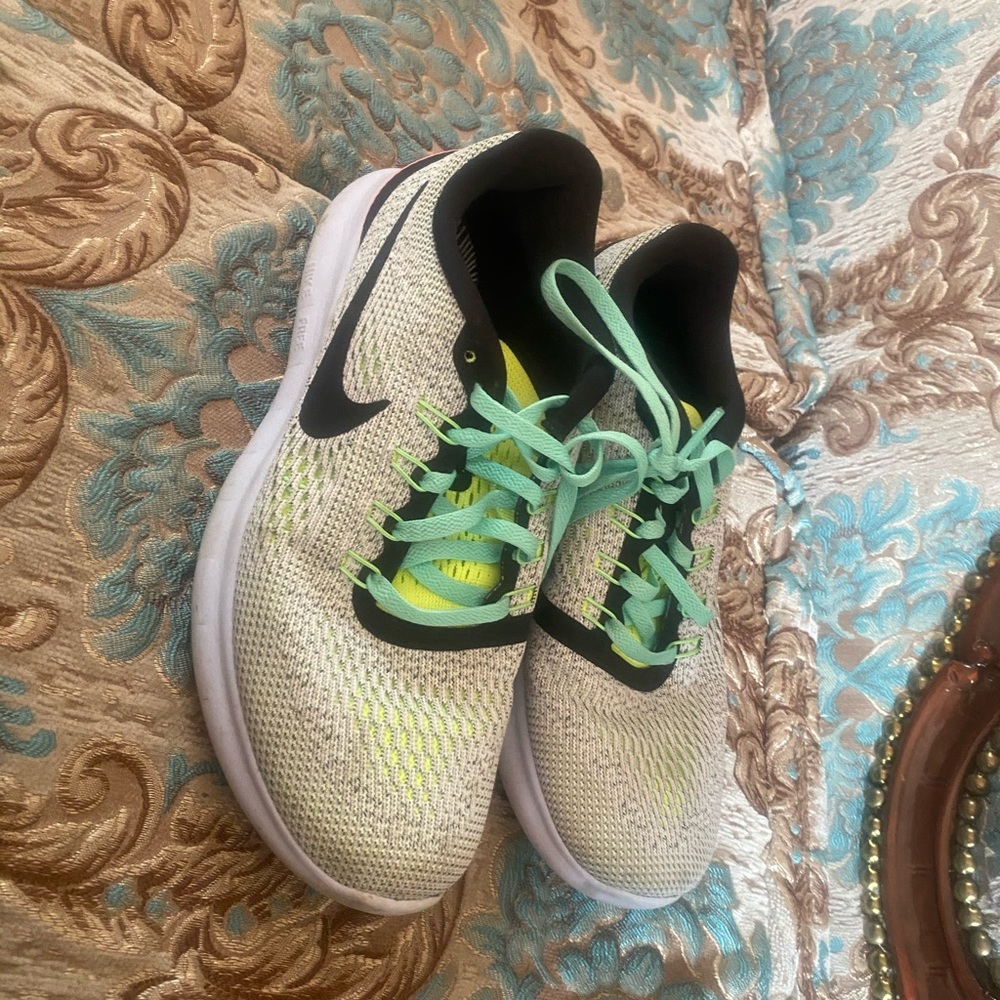 Nike free run